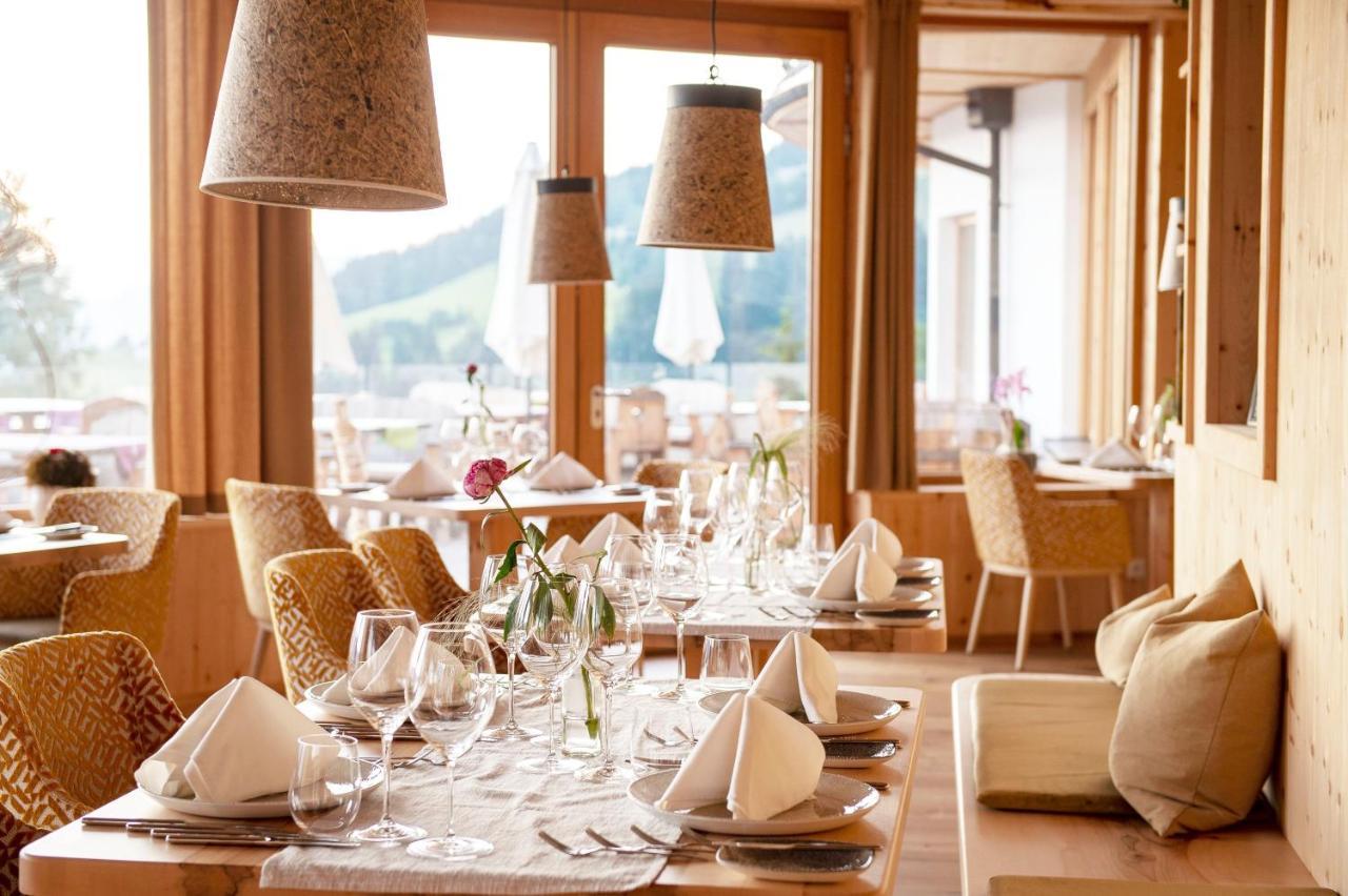 Natur- Und Wellnesshotel Hoeflehner Haus im Ennstal Eksteriør bilde