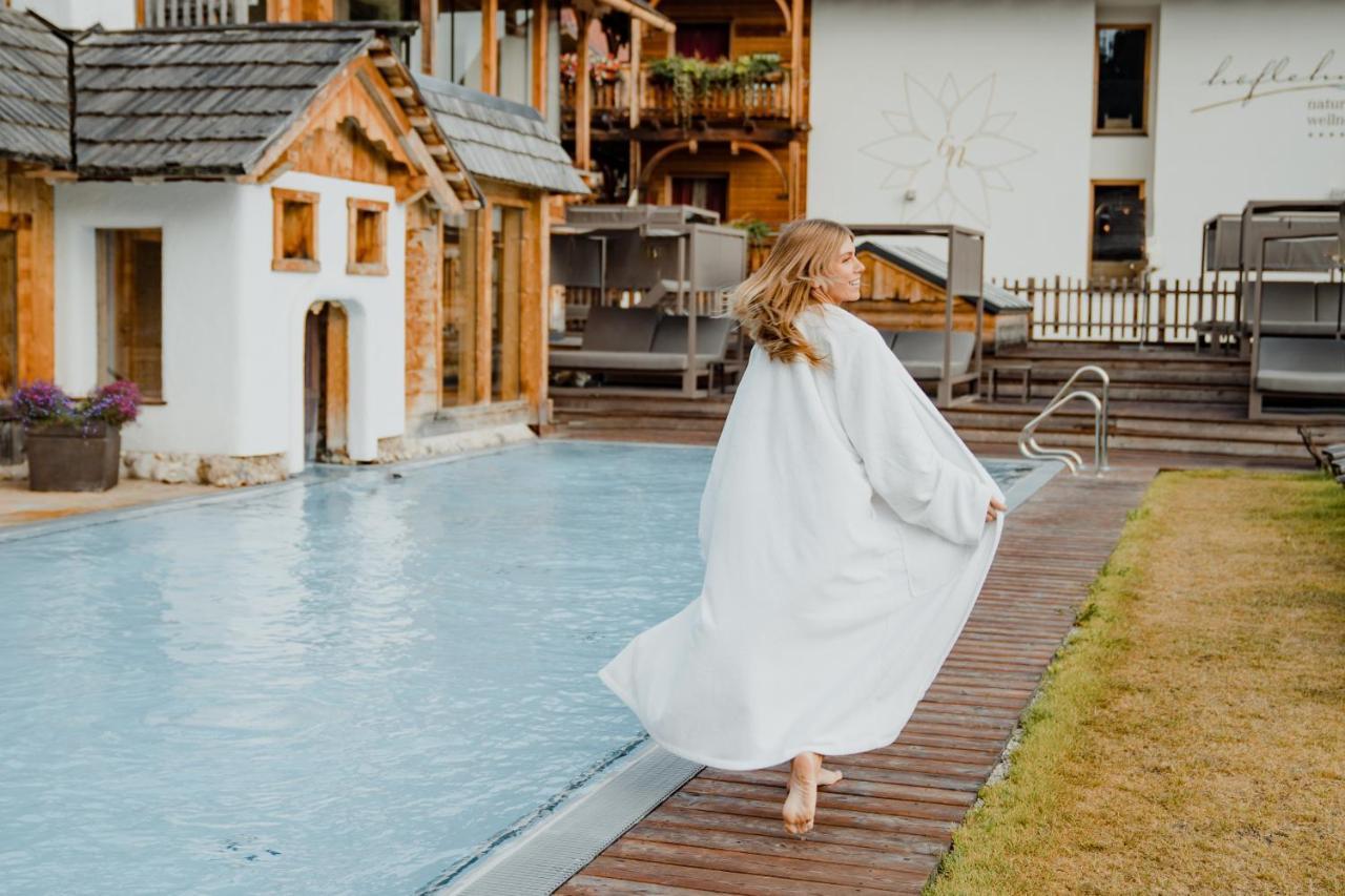 Natur- Und Wellnesshotel Hoeflehner Haus im Ennstal Eksteriør bilde