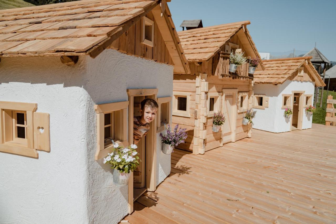 Natur- Und Wellnesshotel Hoeflehner Haus im Ennstal Eksteriør bilde